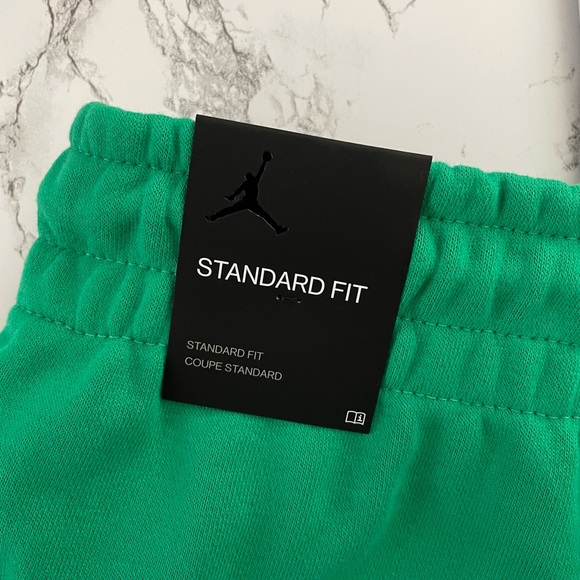Air Jordan DNA Sport Fleece Shorts Green Black - Picture 7 of 10